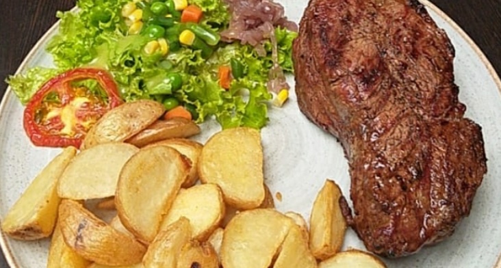 20% de dto. en toda la carta, de domingo a jueves.